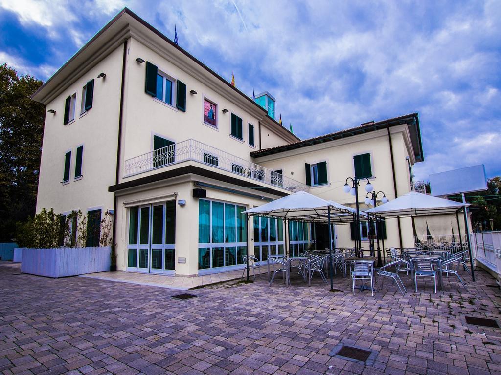 Hotel Butterfly